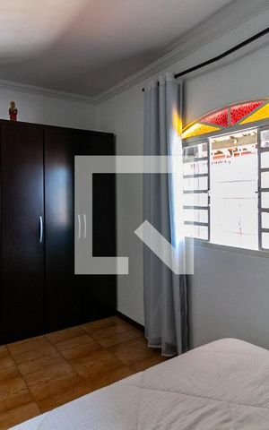 Casa à venda com 360m², 3 quartos e 8 vagas Casa à venda com 360m², 3 quartos e 8 vagasQuarto 3