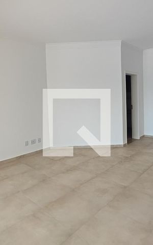 Casa de condomínio à venda com 360m², 5 quartos e 2 vagas Casa de condomínio à venda com 360m², 5 quartos e 2 vagasSala 3
