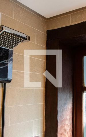 Casa de condomínio à venda com 293m², 3 quartos e 4 vagas Casa de condomínio à venda com 293m², 3 quartos e 4 vagasBANHEIRO DA SUITE