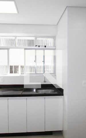 Apartamento à venda com 140m², 4 quartos e 2 vagasCozinha