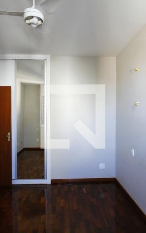 Apartamento à venda com 140m², 4 quartos e 2 vagasQuarto 2