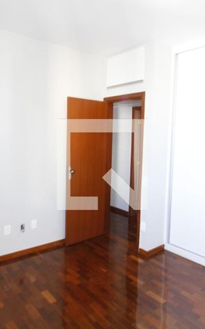 Apartamento à venda com 140m², 4 quartos e 2 vagasSuíte