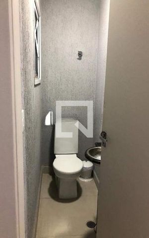 Casa de condomínio à venda com 126m², 3 quartos e 2 vagas