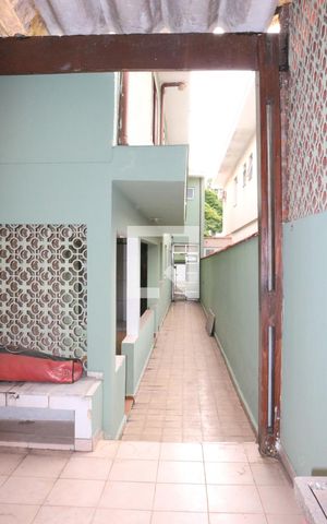 Casa à venda com 164m², 4 quartos e 4 vagas Corredor lateral