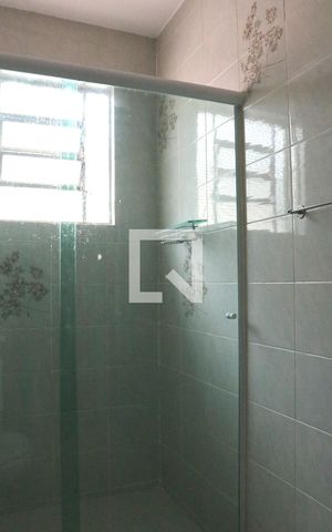 Casa à venda com 164m², 4 quartos e 4 vagasBanheiro