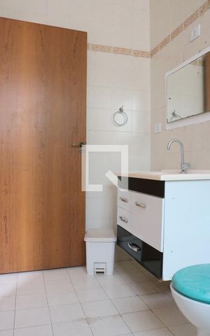 Casa à venda com 164m², 4 quartos e 4 vagasBanheiro