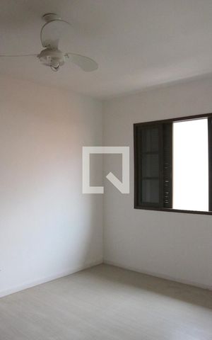 Casa à venda com 164m², 4 quartos e 4 vagasQuarto 3.