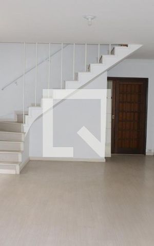 Casa à venda com 164m², 4 quartos e 4 vagasSala de Estar