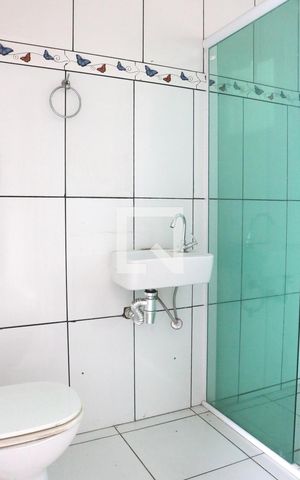 Casa à venda com 164m², 4 quartos e 4 vagasBanheiro