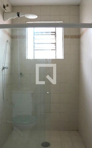 Casa à venda com 164m², 4 quartos e 4 vagasBanheiro