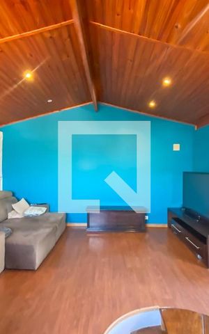 Casa à venda com 231m², 4 quartos e 3 vagas Casa à venda com 231m², 4 quartos e 3 vagasSala do Sótão