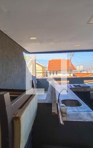 Casa à venda com 231m², 4 quartos e 3 vagas Casa à venda com 231m², 4 quartos e 3 vagasVista da Suíte 1