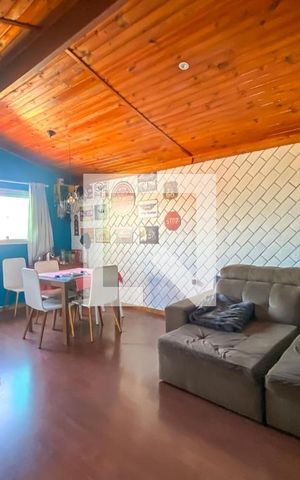 Casa à venda com 231m², 4 quartos e 3 vagas Casa à venda com 231m², 4 quartos e 3 vagasSala do Sótão
