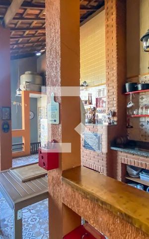 Casa à venda com 231m², 4 quartos e 3 vagas Casa à venda com 231m², 4 quartos e 3 vagasChurrasqueira 1