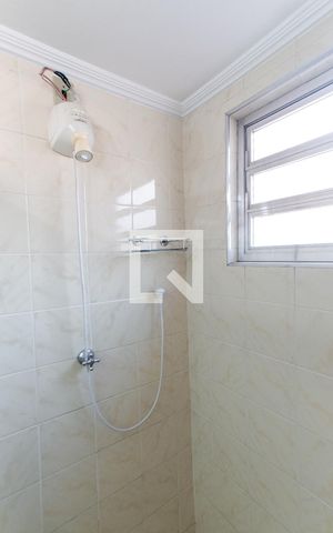 Casa à venda com 230m², 3 quartos e 2 vagas Casa à venda com 230m², 3 quartos e 2 vagasBanheiro da Suíte
