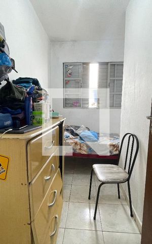 Casa à venda com 90m², 3 quartos e sem vaga Casa à venda com 90m², 3 quartos e sem vagaquarto 2