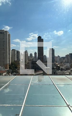 Apartamento à venda com 31m², 1 quarto e sem vaga Apartamento à venda com 31m², 1 quarto e sem vagaVista da Varanda frente
