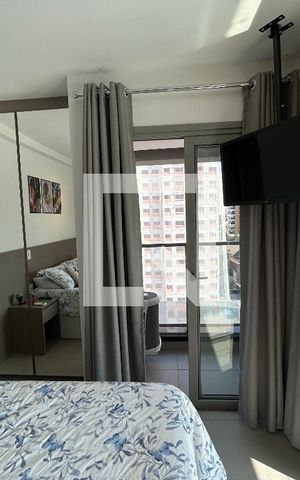 Apartamento à venda com 31m², 1 quarto e sem vaga Apartamento à venda com 31m², 1 quarto e sem vagaSala/Quarto