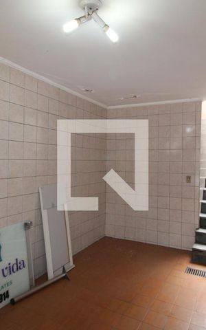 Casa à venda com 250m², 3 quartos e 2 vagasGaragem