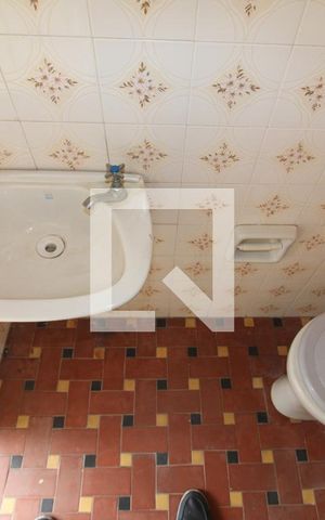Casa à venda com 250m², 3 quartos e 2 vagasÁrea de Serviço - Banheiro