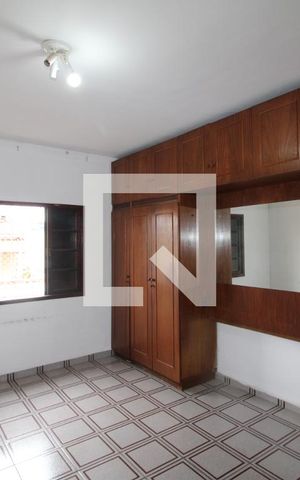 Casa à venda com 250m², 3 quartos e 2 vagasQuarto 2
