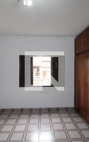 Casa à venda com 250m², 3 quartos e 2 vagasQuarto 2