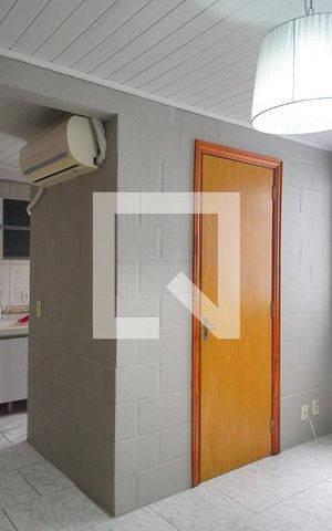 Apartamento à venda com 38m², 2 quartos e 1 vaga Apartamento à venda com 38m², 2 quartos e 1 vagaSala