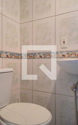 Apartamento à venda com 38m², 2 quartos e 1 vaga Apartamento à venda com 38m², 2 quartos e 1 vagaBanheiro