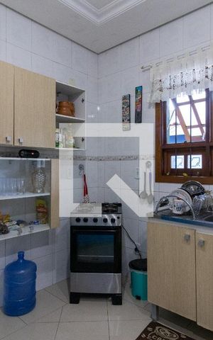 Casa de condomínio à venda com 158m², 3 quartos e 3 vagas Casa de condomínio à venda com 158m², 3 quartos e 3 vagasCozinha