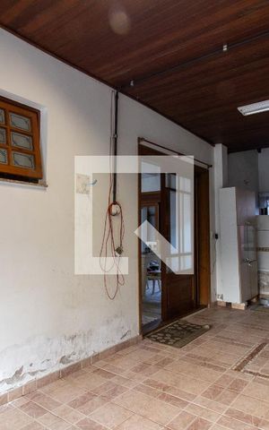 Casa de condomínio à venda com 158m², 3 quartos e 3 vagas Casa de condomínio à venda com 158m², 3 quartos e 3 vagasÁrea comum