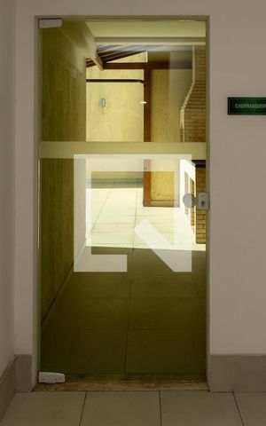 Apartamento à venda com 83m², 2 quartos e 1 vaga Apartamento à venda com 83m², 2 quartos e 1 vagaÁrea comum - Churrasqueira