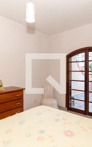 Casa à venda com 100m², 2 quartos e 2 vagasQuarto 1 (Suíte)