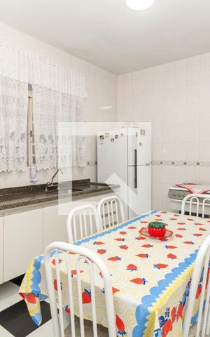 Casa à venda com 100m², 2 quartos e 2 vagasCozinha