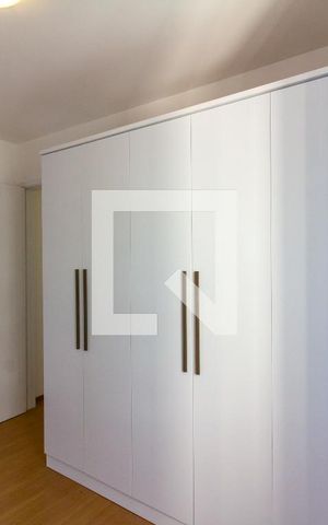 Apartamento à venda com 207m², 4 quartos e 3 vagas Apartamento à venda com 207m², 4 quartos e 3 vagasQuarto 2