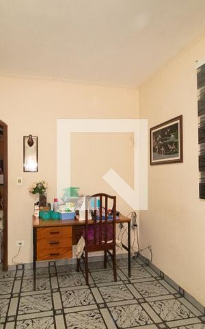 Casa à venda com 300m², 7 quartos e 3 vagas Casa à venda com 300m², 7 quartos e 3 vagasSala