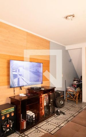 Casa à venda com 300m², 7 quartos e 3 vagas Casa à venda com 300m², 7 quartos e 3 vagasSala