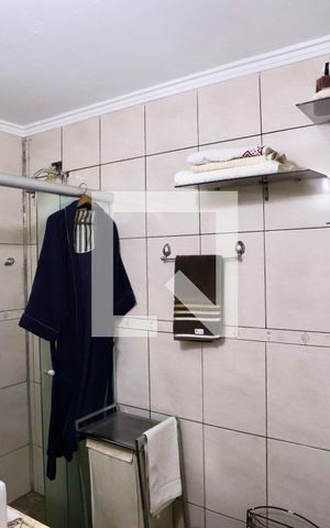Casa à venda com 176m², 6 quartos e 2 vagas Casa à venda com 176m², 6 quartos e 2 vagasBanheiro do Quarto 1