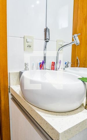 Apartamento à venda com 46m², 2 quartos e 1 vagaBanheiro