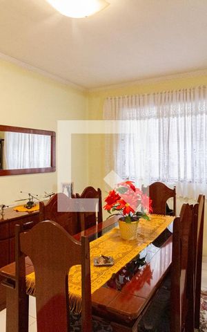 Casa à venda com 197m², 3 quartos e 1 vagaSala de jantar
