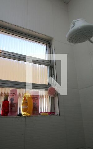 Casa à venda com 150m², 2 quartos e sem vagaBanheiro Social