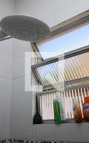 Casa à venda com 150m², 2 quartos e sem vagaBanheiro da Suíte 2