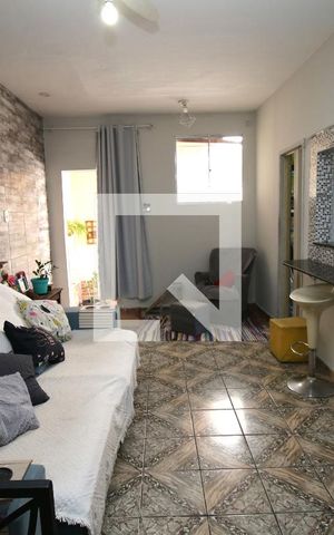 Casa à venda com 150m², 2 quartos e sem vagaSala