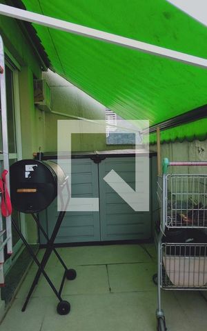 Apartamento à venda com 146m², 3 quartos e 2 vagas Apartamento à venda com 146m², 3 quartos e 2 vagasCobertura