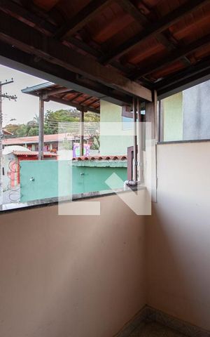 Casa à venda com 300m², 4 quartos e 6 vagas Casa à venda com 300m², 4 quartos e 6 vagasVaranda da Sala