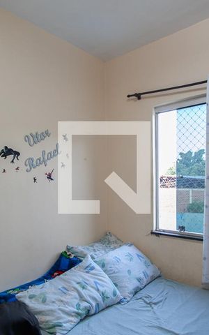 Casa à venda com 300m², 4 quartos e 6 vagas Casa à venda com 300m², 4 quartos e 6 vagasQuarto 2