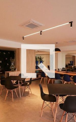 Apartamento para alugar com 47m², 2 quartos e 1 vaga Apartamento para alugar com 47m², 2 quartos e 1 vagaÁrea comum - Salão de festas