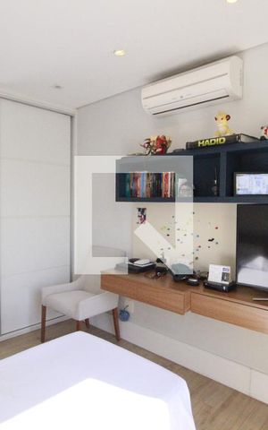 Apartamento à venda com 190m², 4 quartos e 3 vagasSuíte 1