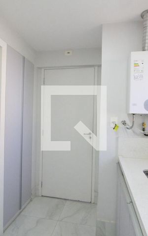 Apartamento à venda com 190m², 4 quartos e 3 vagasLavanderia