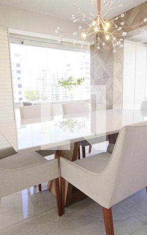Apartamento à venda com 190m², 4 quartos e 3 vagasSala de Jantar