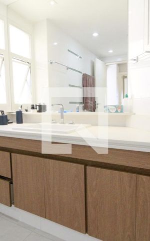 Apartamento à venda com 190m², 4 quartos e 3 vagasSuíte 1
